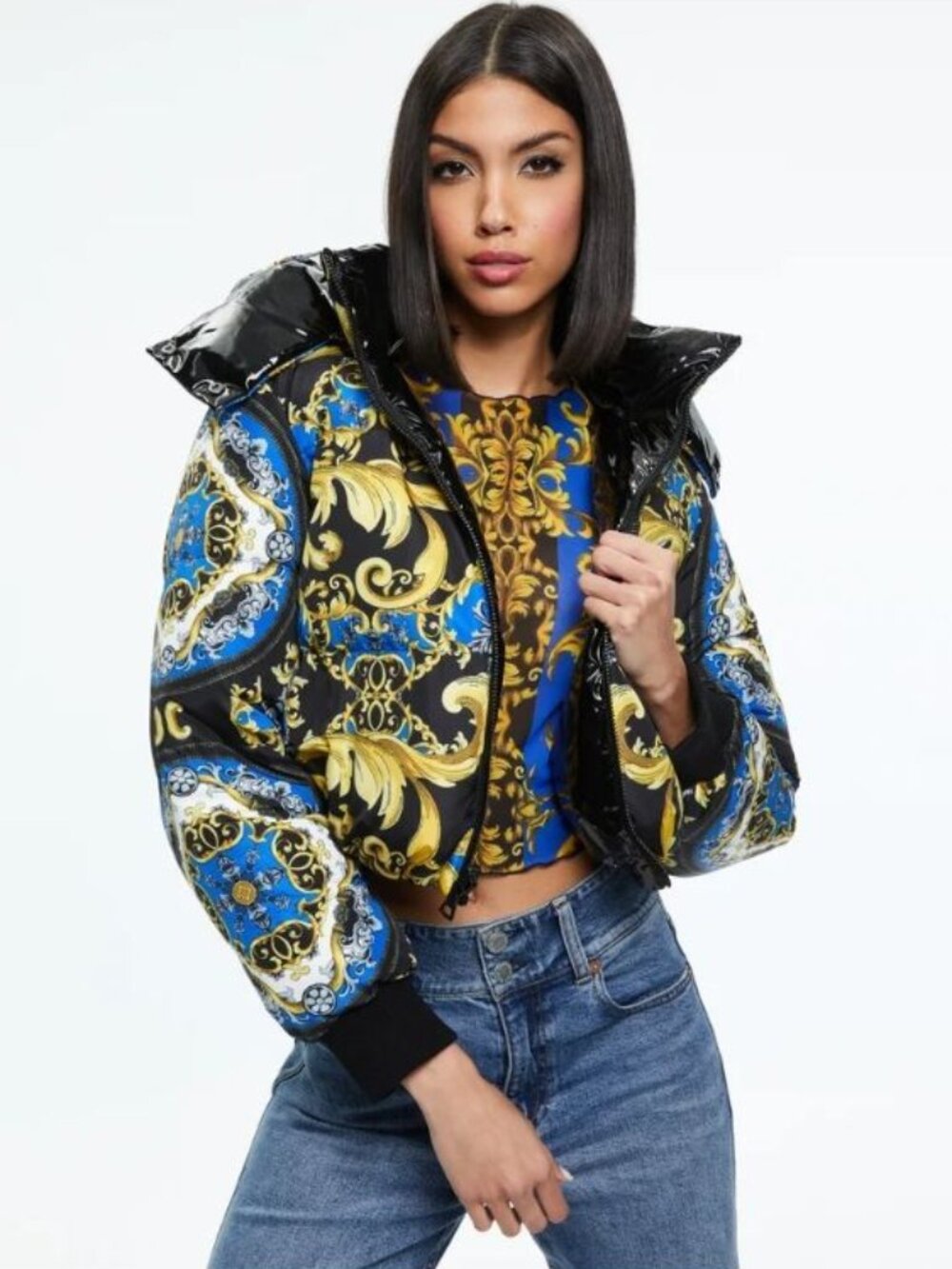 Alice + Olivia Robena Regal Romance Sapphire Reversible Cropped Puffer Jacket S